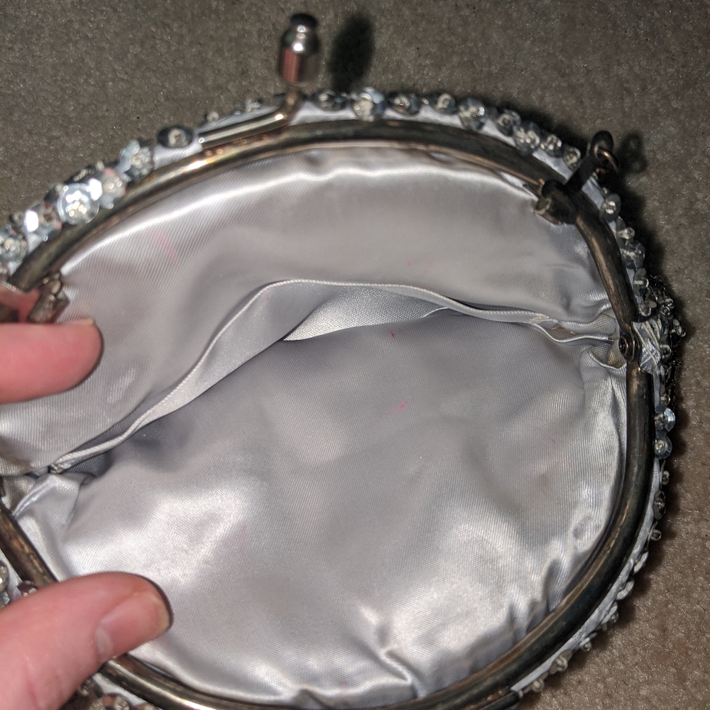Silver sequin mini purse - Picture 7 of 11